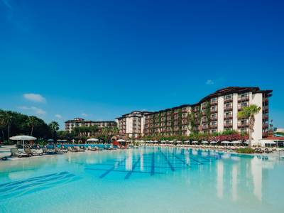 SELECTUM FAMILY RESORT BELEK Pools & Beach